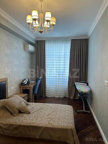Продаётся 4-комн. новостройка 175.4 м², photo 16 from 32