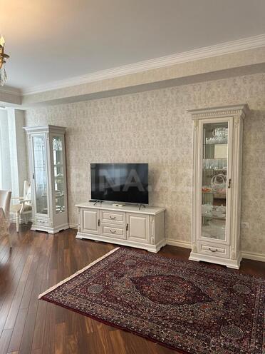 Продаётся 4-комн. новостройка 175.4 м², photo 7 from 32