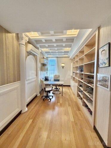 Продаётся 8-комн. новостройка 412 м², м. Элмляр Академиясы, photo 22 from 32