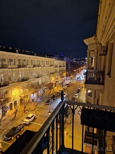 İcarəyə verilir 2 otaqlı köhnə tikili 44 m², 28 May m., photo 1 from 16