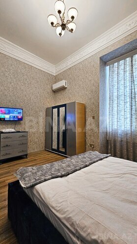 Продаётся 4-комн. вторичка 110 м², м. Сахил, photo 18 from 20