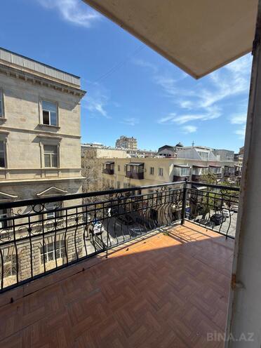 Продаётся 2-комн. вторичка 55 м², м. Сахил, photo 8 from 21