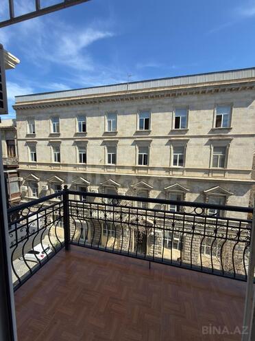 Продаётся 2-комн. вторичка 55 м², м. Сахил, photo 7 from 21