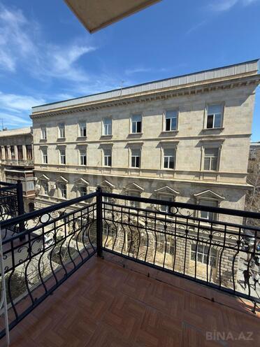 Продаётся 2-комн. вторичка 55 м², м. Сахил, photo 11 from 21