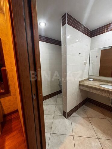 Сдаётся 3-комн. новостройка 128 м², Насиминский  р., photo 11 from 15