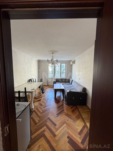 Сдаётся 2-комн. вторичка 60 м², м. Элмляр Академиясы, photo 3 from 10