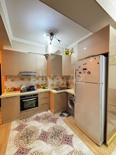 Продаётся 3-комн. новостройка 85 м², м. Элмляр Академиясы, photo 9 from 16