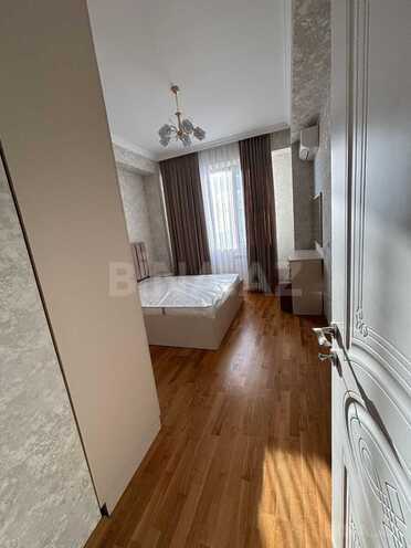 Сдаётся 3-комн. новостройка 100 м², м. Нефтчиляр, photo 8 from 14