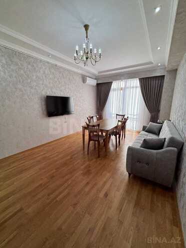Сдаётся 3-комн. новостройка 100 м², м. Нефтчиляр, photo 3 from 14