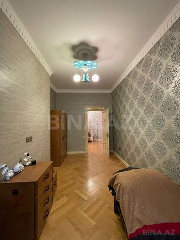 Сдаётся 4-комн. новостройка 200 м², м. Элмляр Академиясы, photo 18 from 32