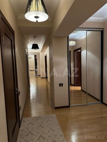 Satılır 4 otaqlı yeni tikili 190 m², 28 May m., photo 12 from 16