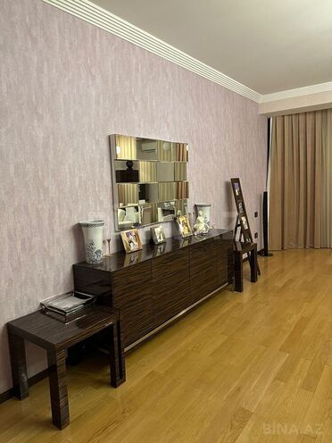 Satılır 4 otaqlı yeni tikili 190 m², 28 May m., photo 7 from 16