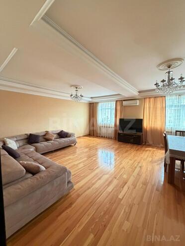 Продаётся 4-комн. вторичка 100 м², м. Ахмедлы, photo 4 from 19