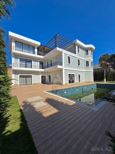 Продаётся 9-комн. дом/дача 2 000 м², пос. Шувеляны, photo 1 from 32