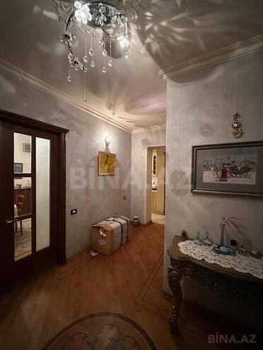 Продаётся 4-комн. вторичка 160 м², м. Нариман Нариманов, photo 8 from 28