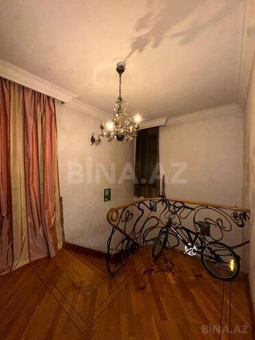 Продаётся 4-комн. вторичка 160 м², м. Нариман Нариманов, photo 17 from 28