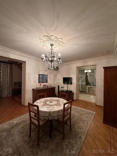 Продаётся 4-комн. вторичка 160 м², м. Нариман Нариманов, photo 3 from 28