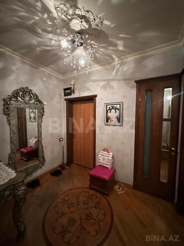 Продаётся 4-комн. вторичка 160 м², м. Нариман Нариманов, photo 9 from 28