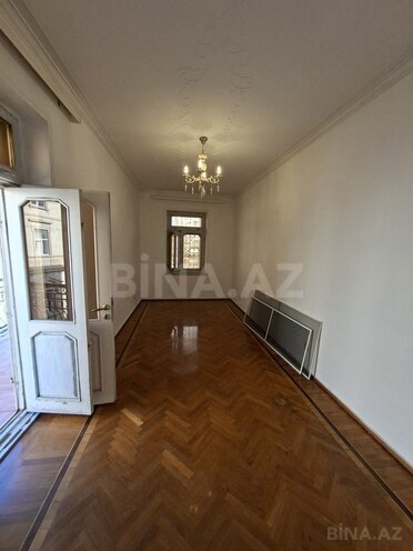 Продаётся 2-комн. вторичка 60 м², м. Сахил, photo 5 from 14