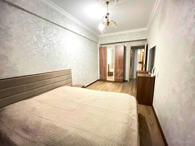 Satılır 2 otaqlı köhnə tikili 65 m², Gənclik m., photo 10 from 24