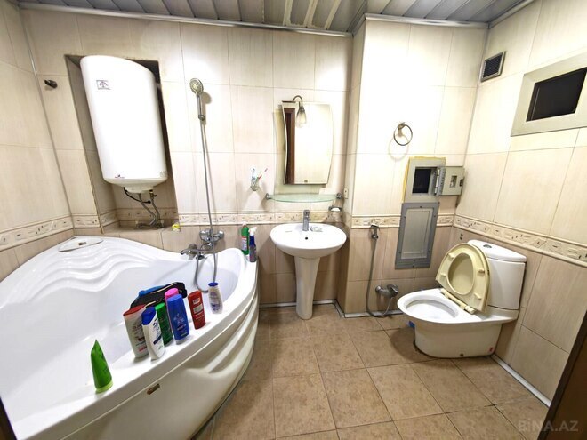 Продаётся 3-комн. вторичка 85 м², м. Гянджлик, photo 8 from 10