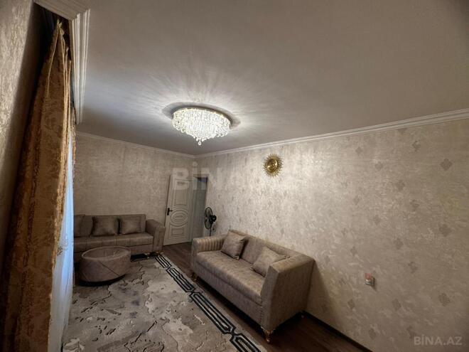 Продаётся 2-комн. вторичка 70 м², photo 3 from 15