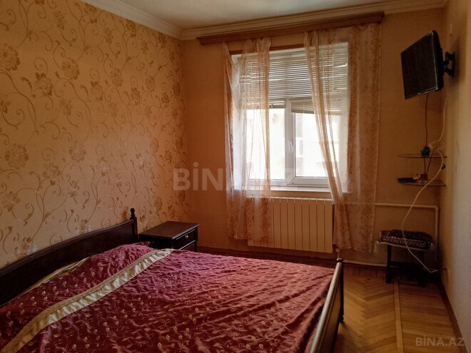 İcarəyə verilir 3 otaqlı köhnə tikili 80 m², 28 May m., photo 22 from 27