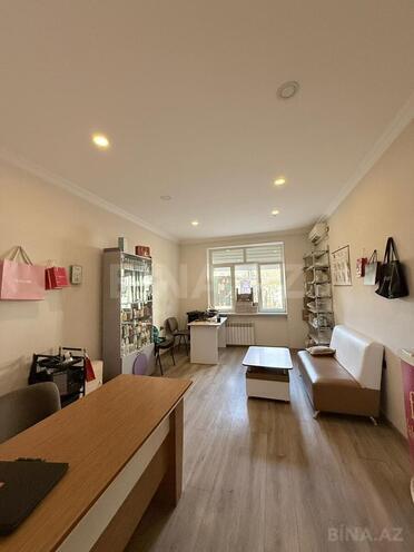 Продаётся  объект 62 м², м. Кара Караев, photo 1 from 12