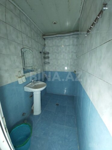 Satılır 3 otaqlı köhnə tikili 85 m², Qara Qarayev m., photo 12 from 14