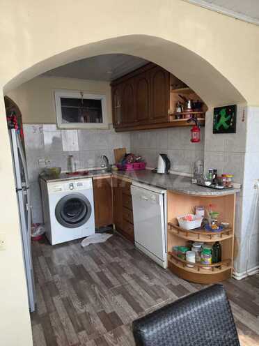 Продаётся 3-комн. вторичка 60 м², м. Элмляр Академиясы, photo 4 from 10