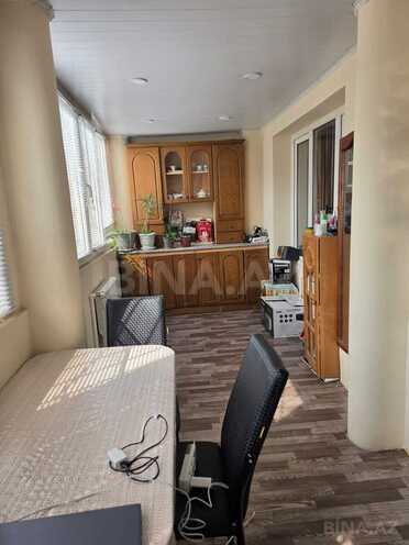Продаётся 3-комн. вторичка 60 м², м. Элмляр Академиясы, photo 5 from 10