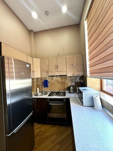 Сдаётся 3-комн. вторичка 120 м², м. Ичеришехер, photo 12 from 17