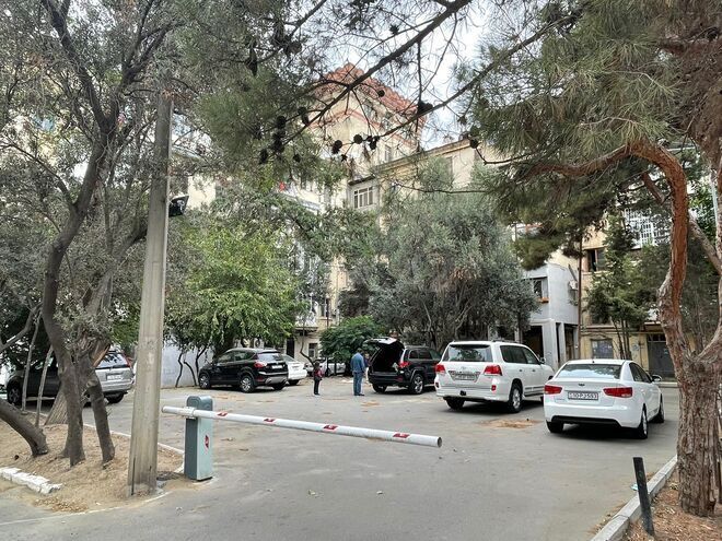 Satılır 2 otaqlı köhnə tikili 65 m², Nizami m., photo 1 from 15