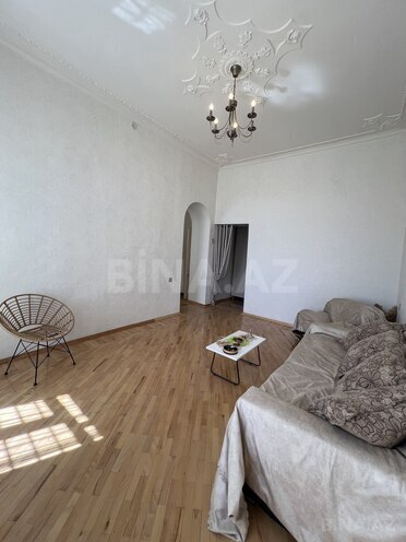 Сдаётся 2-комн. вторичка 60 м², м. Ичеришехер, photo 3 from 15