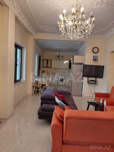 Satılır 7 otaqlı həyət evi/bağ evi 275 m², Şüvəlan q., photo 10 from 32
