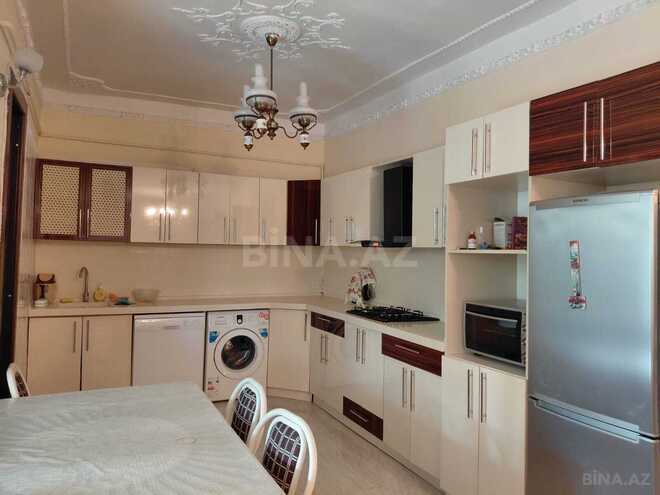 Satılır 7 otaqlı həyət evi/bağ evi 275 m², Şüvəlan q., photo 11 from 32