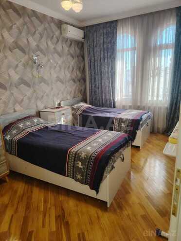 Продаётся 6-комн. дом/дача 340 м², м. Насими, photo 13 from 32