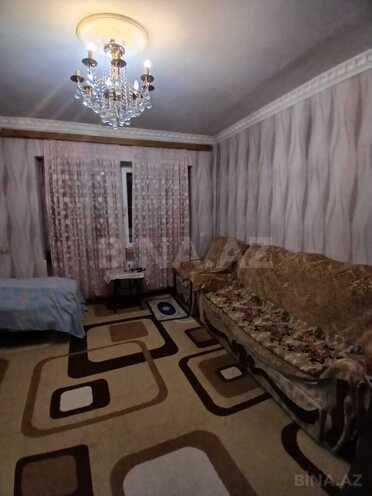 Продаётся 2-комн. вторичка 60 м², м. Халглар Достлугу, photo 1 from 24