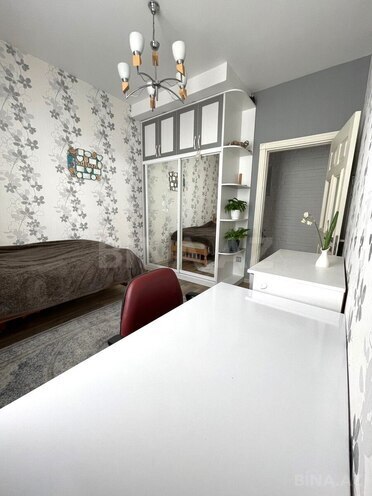 Satılır 10 otaqlı həyət evi/bağ evi 310 m², İnşaatçılar m., photo 12 from 29