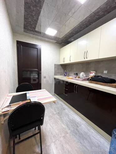 Satılır 10 otaqlı həyət evi/bağ evi 310 m², İnşaatçılar m., photo 19 from 29