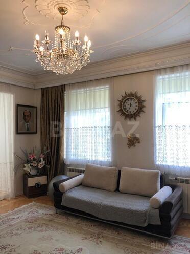 İcarəyə verilir 2 otaqlı köhnə tikili 60 m², 28 May m., photo 3 from 11