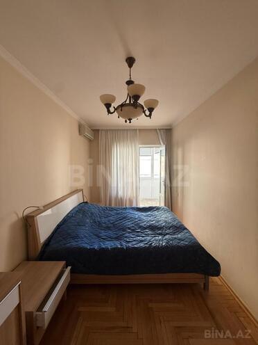 İcarəyə verilir 2 otaqlı köhnə tikili 65 m², 28 May m., photo 11 from 17