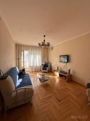 İcarəyə verilir 2 otaqlı köhnə tikili 65 m², 28 May m., photo 3 from 17