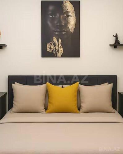 Сдаётся 2-комн. вторичка 70 м², м. Ичеришехер, photo 3 from 16