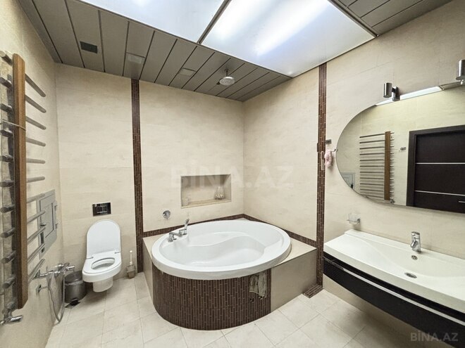 Сдаётся 3-комн. новостройка 170 м², м. Низами, photo 13 from 21