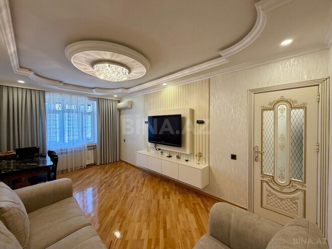 Продаётся 2-комн. вторичка 60 м², м. Халглар Достлугу, photo 3 from 18