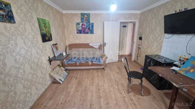 Продаётся 2-комн. вторичка 42 м², м. Низами, photo 3 from 23