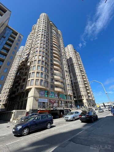Продаётся 5-комн. новостройка 226 м², м. Шах Исмаил Хатаи, photo 1 from 18