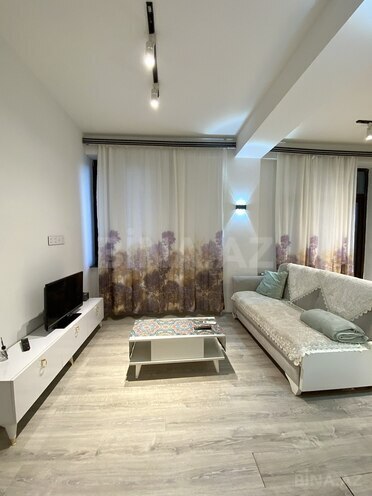 Сдаётся 2-комн. новостройка 60 м², м. Гянджлик, photo 1 from 13