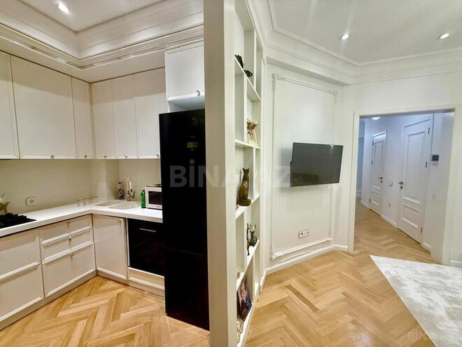 Продаётся 3-комн. новостройка 150 м², м. Кара Караев, photo 22 from 32